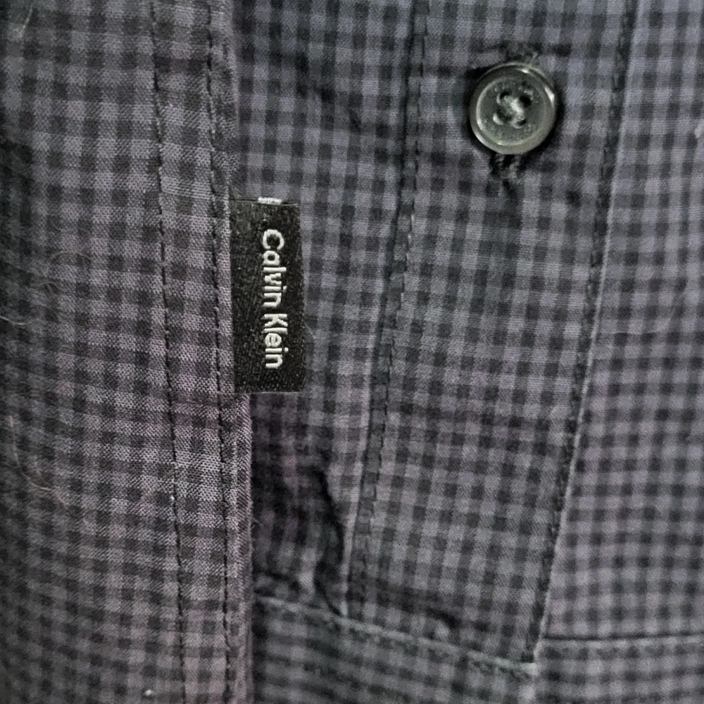 Calvin Klein Men's Black/Gray Cool Tech Checkered Button Down Shirt Size Small - Picture 5 of 7